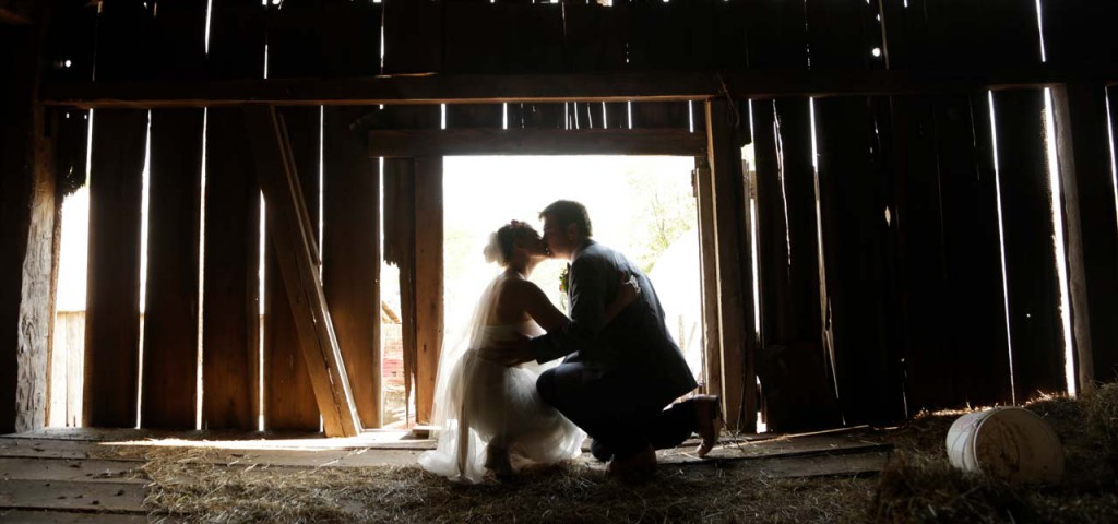 Rainbow-Ranch-Farm-Wedding-Venue-St.-Louis-Homeslider-4-1024×480